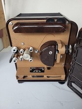 musealer Stummfilmprojektor PENTACON P8 - VEB Zeiss Ikon Dresden - DDR 50er Jahr
