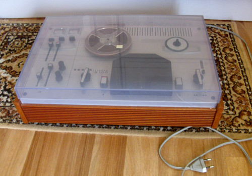 Tonbandgerät tesla stereo - tesla, b