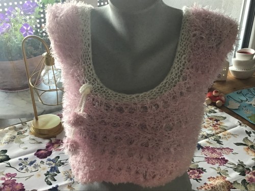 Hand strick top aus effektgarn - aus,