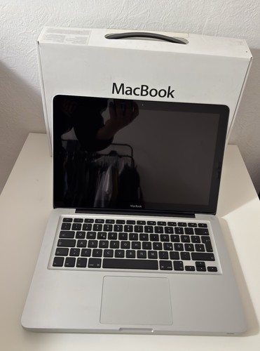Apple macbook 2010 8gb - macbook,