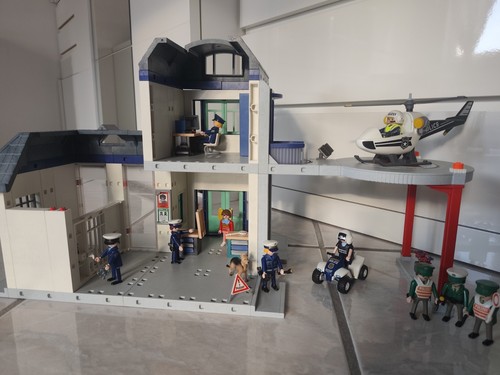 Playmobil polizeistation 3988 - polizeistation,