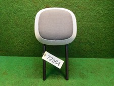 Kopfstütze hinten rechts