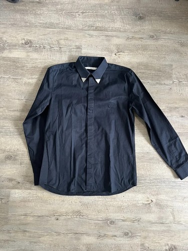 Givenchy paris metal - givenchy, collar