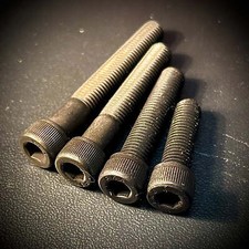 UNF 7/8" Zylinderschraube mit