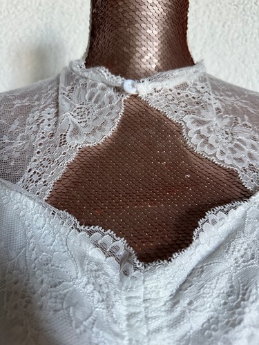 Dirndlbluse weiß elastische