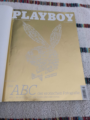 Ein playboy magazin mit - playboy,