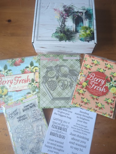 Stamps kreativbox - by, me
