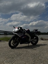 Motorrad: Aprilia RS125, 11kw/15PS, Blau/Weiß