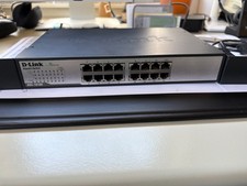 D-Link DGS-1016D 16-Port Gigabit Switch - Schwarz