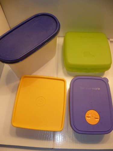 Tupperware dosen tupper - tupperware, v.