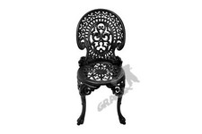 MITTELGROßER Gartenstuhl