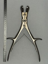 AESCULAP FO566R (INOX) LUER-STILLE Hohlmeisselzange gebogen 27cm Maul:25x18mm 