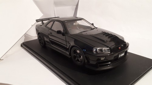 Autoart nissan skyline - autoart,
