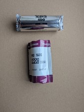 Abgelaufener Film 1x Ilford XP2 400 ISO 120 und 1x  Fujicolor Pro  160s 220