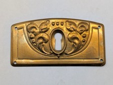 Möbelbeschlag, Schlossblende