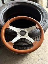 HolzLenkrad Der Marke Personal