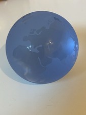 Briefbeschwerer Weltkugel