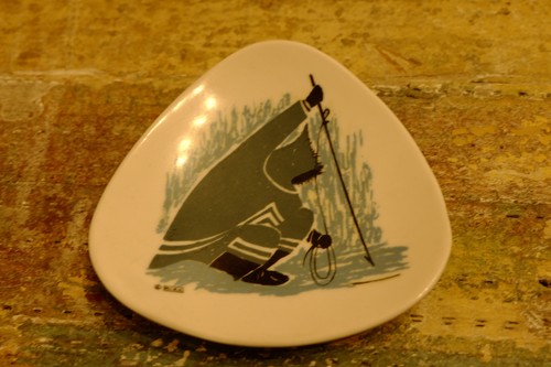 Vintage ornamin plate - vintage,