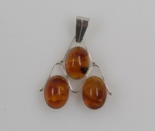 Schöner Anhänger aus Silber