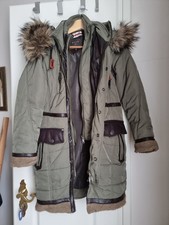 Khujo sehr warmer Wintermantel Khaki S mit abnehmbarer Kapuze mit Fell kuschelig