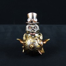 Steampunk Eule in Flugzeug