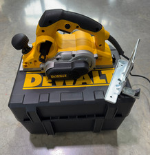 DeWALT D26501K Hobel 1150 Watt 82 mm + Koffer #C
