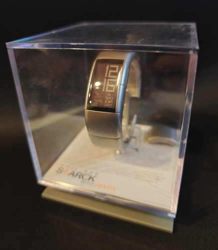 Starck with fossil - starck,