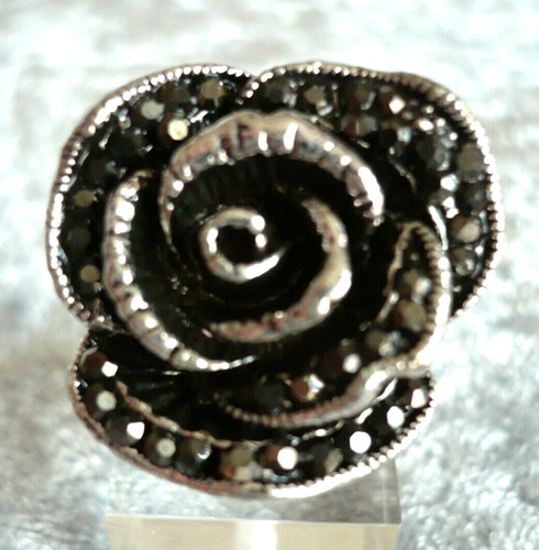 Schwarze rose folklore - schwarze,