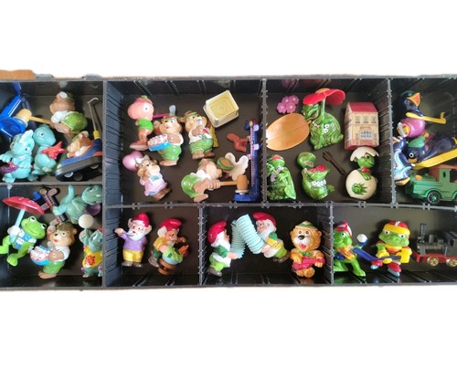 Figuren sammlung - Ü-ei,