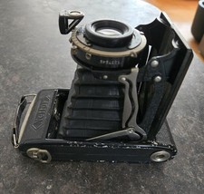 Kamera "Zeiss IKON"Nettar
