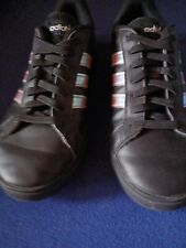 Schöne Adidas in Schwarz  Gr.- Fr 38 US 6,5  UK 5 Gebraucht  Sammler