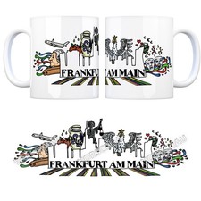 Kaffeebecher mit Wimmelgrafik