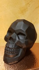 Schwarzer Totenkopfschädel