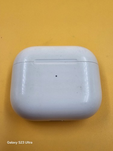 Apple airpods ladecase - apple,