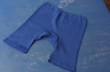 Engel Kinder Wolle kurze Hose 70% Wolle 30% Seide taubenblau GR. 140