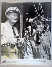 JOHN WAYNE In Harms Way - rare German LC#5 WWII Otto Preminger PAULA PRENTISS
