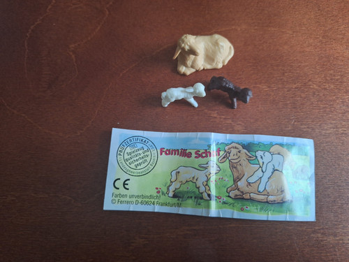 Familie schaf 2001 610 - d,