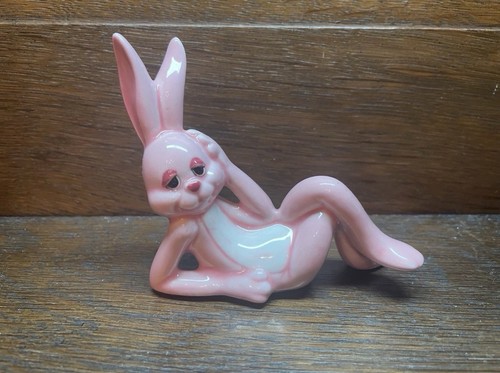Rosa keramik hase liegend - rosa,