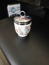 ROYAL WORCESTER - KINGSIZE EGG