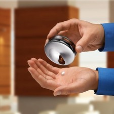 Alessi Designer Pillendose, Edelstahl, Neu, OVP (UVP 36,-€)