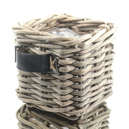 Van der leeden rattan - der,