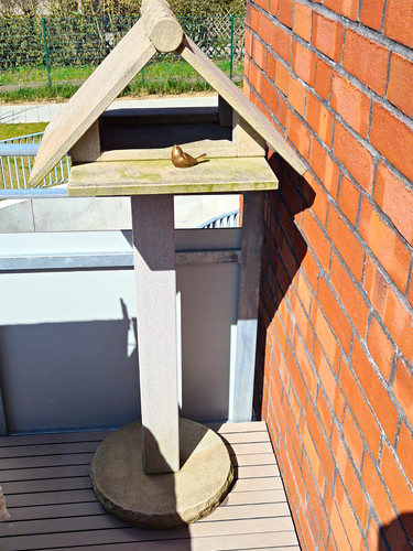 Vogelhaus/Vogelfutterhaus