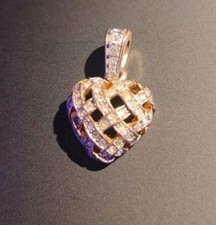 Swarovski ® Collieranhänger Herz Kristalle vergoldet