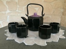 Kleines russisches Teeservice Teekanne vier Becher schwarz ungenutzt