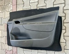 Türverkleidung rechts vorne