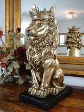 Statue Löwe Figur Königslöwe Krone Gold Deko Skulptur Raubkatze Lion Edel Luxus