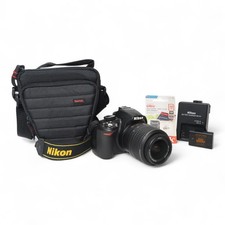 Nikon D3100 Digitalkamera mit