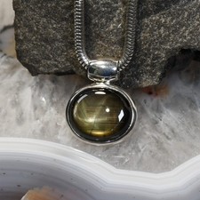 Schwarzer Stern Saphir Anhänger, 925er Silber, Edelsteinanhänger (15715)