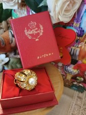 MYRNA PONS -"JUWEL KRONE "