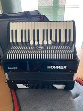 Hohner Akkordeon BRAVO III 72
